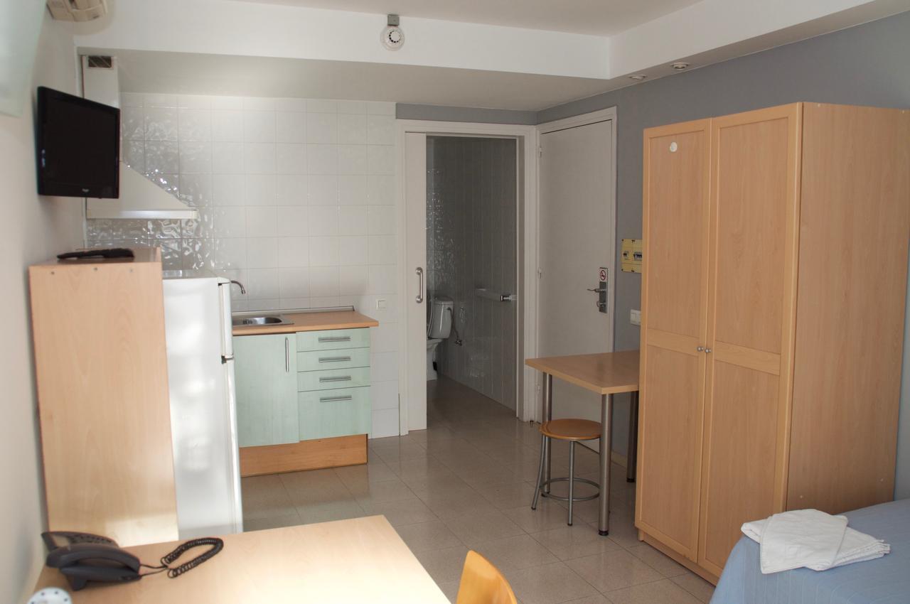 Apartaments Turistics Residencia Vila Nova Vilanova i la Geltrú Extérieur photo